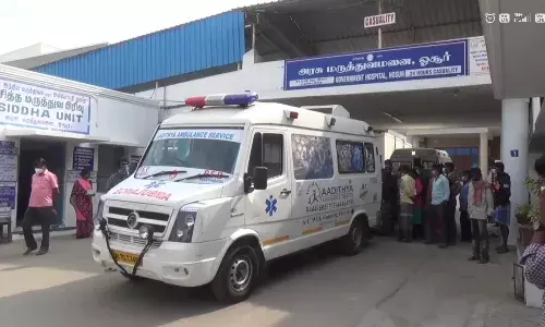 உடல் நலக்குறைவால் ரயில் முன் பாய்ந்த இளைஞர்: கை துண்டான பரிதாபம்