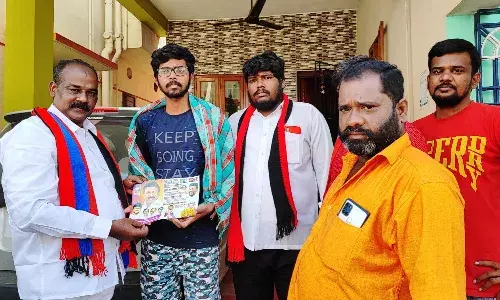 பல்லாவரம் 20வது வார்டில் விசிக வேட்பாளர் தீவிர வாக்கு சேகரிப்பு