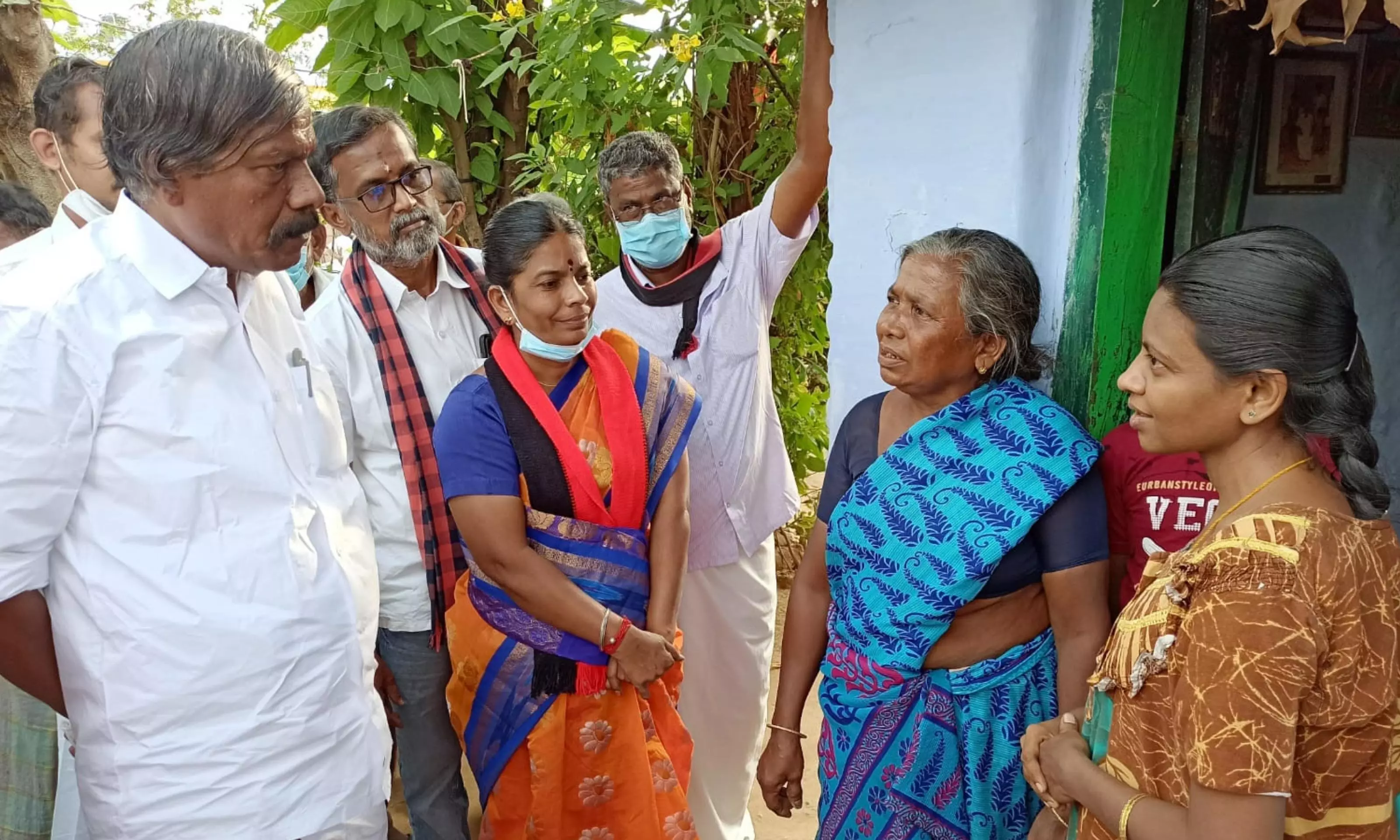 அந்தியூர் எம்எல்ஏ ஏ.ஜி.வெங்கடாசலம் தீவிர வாக்கு சேகரிப்பு அந்தியூர் எம்எல்ஏ ஏ.ஜி.வெங்கடாசலம் தீவிர வாக்கு சேகரிப்பு