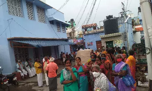 குமாரபாளையத்தில் வேட்பாளர்கள் பிரச்சாரத்திற்கு கை கொடுத்த மேகமூட்டம் குமாரபாளையத்தில் வேட்பாளர்கள் பிரச்சாரத்திற்கு கை கொடுத்த மேகமூட்டம்