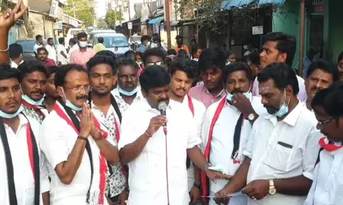 அதிமுக சாதனைகளைச்சொல்லி  முன்னாள் சுகாதாரத்துறை அமைச்சர் விஜயபாஸ்கர் பிரசாரம் அதிமுக சாதனைகளைச்சொல்லி  முன்னாள் சுகாதாரத்துறை அமைச்சர் விஜயபாஸ்கர் பிரசாரம்