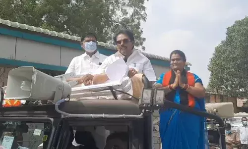 தமிழகத்தில் குடும்பத்தலைவிகளுக்கு ரூ. 1000 வழங்கும் திட்டம் 2 மாதங்களில் நடைமுறை தமிழகத்தில் குடும்பத்தலைவிகளுக்கு ரூ. 1000 வழங்கும் திட்டம் 2 மாதங்களில் நடைமுறை