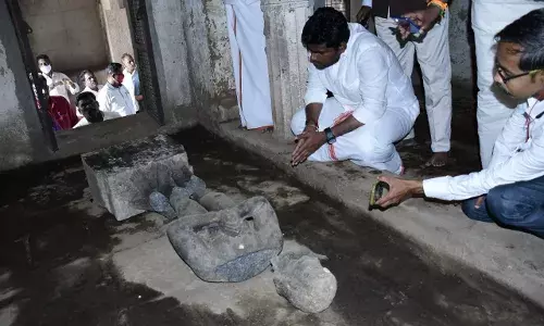 மகாலிங்க சுவாமி கோவில் உடைந்த சிலையை பார்வையிட்ட பாஜக தலைவர் அண்ணாமலை