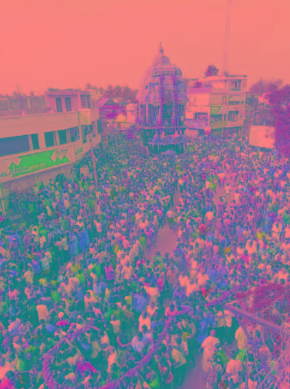 திருச்செந்தூரில் மாசித்திருவிழா தேரோட்டம் கோலாகலம் திருச்செந்தூரில் மாசித்திருவிழா தேரோட்டம் கோலாகலம்