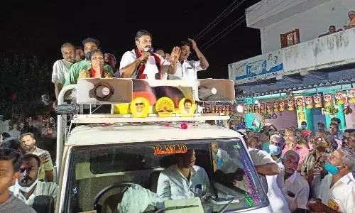 குமாரபாளையத்தில் திமுகவினருக்காக அமைச்சர் மதிவேந்தன் தீவிர பிரச்சாரம்
