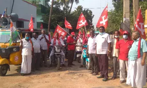 விழுப்புரம் நகராட்சியில் வேட்பாளர்கள் இறுதி கட்ட வாக்கு சேகரிப்பு விழுப்புரம் நகராட்சியில் வேட்பாளர்கள் இறுதி கட்ட வாக்கு சேகரிப்பு