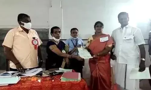 திமுக சார்பில் இரு தம்பதி வெற்றி: ராஜபாளையம் நகராட்சியில் சுவாரஸ்யம் திமுக சார்பில் இரு தம்பதி வெற்றி: ராஜபாளையம் நகராட்சியில் சுவாரஸ்யம்