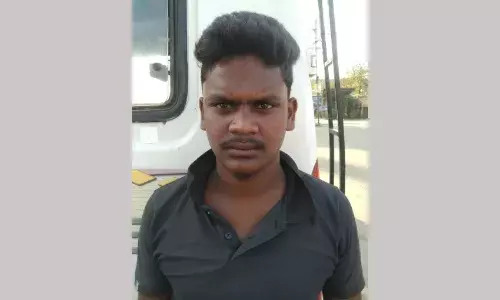வாடிப்பட்டியில் கஞ்சா விற்பனை செய்ததாக ஒருவர்  கைது வாடிப்பட்டியில் கஞ்சா விற்பனை செய்ததாக ஒருவர்  கைது