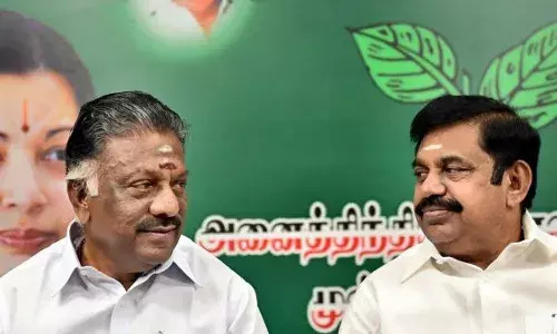 திமுக அரசை கண்டித்து ராமநாதபுரத்தில் அதிமுகவினர் கண்டன ஆர்ப்பாட்டம்