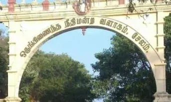 சேலத்தில் நீதிபதியை கத்தியால் குத்தி கொல்ல முயற்சி - பரபரப்பு