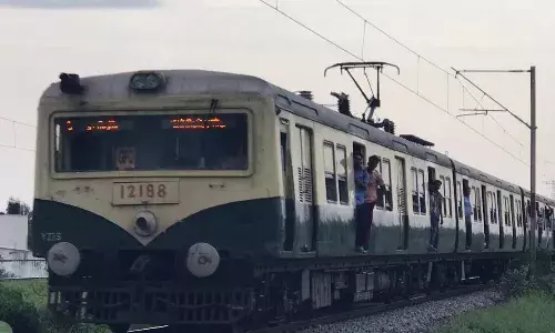 தாம்பரம்-செங்கல்பட்டு 3வது தடத்தில் முதலாவது மின்சார ரயில் இயக்கம்