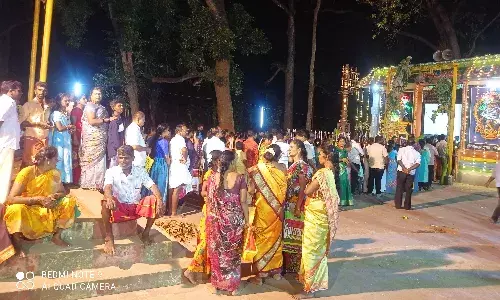 மகாசிவராத்திரி விழாவை முன்னிட்டு  24 மணி நேரம் இடைவிடாத அன்னதானம் மகாசிவராத்திரி விழாவை முன்னிட்டு  24 மணி நேரம் இடைவிடாத அன்னதானம்