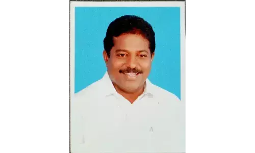 திருச்சி: துவாக்குடி நகராட்சி தலைவராக காயாம்பு போட்டியின்றி தேர்வு