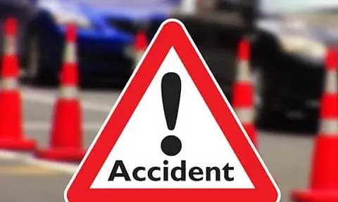 மோட்டார் சைக்கிள் மீது அரசு பஸ்மோதியதில் ஒருவர் தலைநசுங்கி பலி