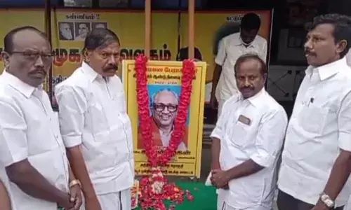 அந்தியூர் எம்எல்ஏ அலுவலகத்தில் அன்பழகன் நினைவுதினம் அனுசரிப்பு