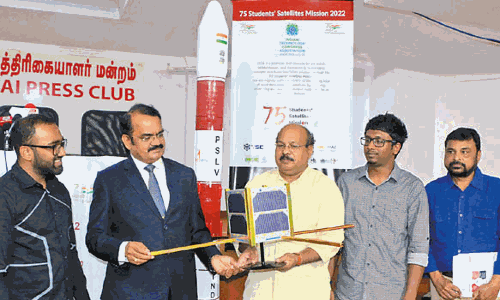 மாணவர்கள் செயற்கைகோள்களை விண்ணில் ஏவ திட்டம்:  மயில்சாமி அண்ணாதுரை