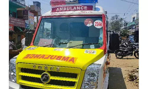 ஆப்பக்கூடல் ஆரம்ப சுகாதார நிலையத்திற்கு புதிய ஆம்புலன்ஸ்