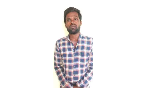 சங்கரன்கோவில் அருகே பெண் குளிப்பதை வீடியோ எடுத்த வாலிபர் கைது