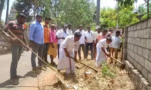 4 மாநிலங்களில் ஆட்சி - தூய்மைப்பணி மேற்கொண்டு கொண்டாடிய பாஜகவினர்