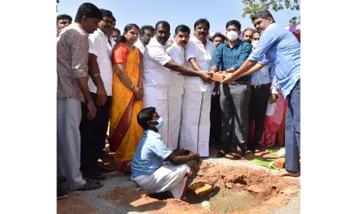 நெல்லை என்.ஜி.ஓ. ஏ காலனியில் புதிய உழவர் சந்தை அடிக்கல் நாட்டும் நிகழ்ச்சி நெல்லை என்.ஜி.ஓ. ஏ காலனியில் புதிய உழவர் சந்தை அடிக்கல் நாட்டும் நிகழ்ச்சி