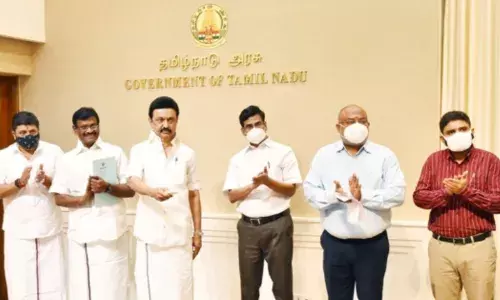 மதுரை ஆவின் நிறுவனத்தில் ஐஸ்கிரீம் தொழிற்சாலை முதலமைச்சர் ஸ்டாலின் திறந்து வைத்தார்