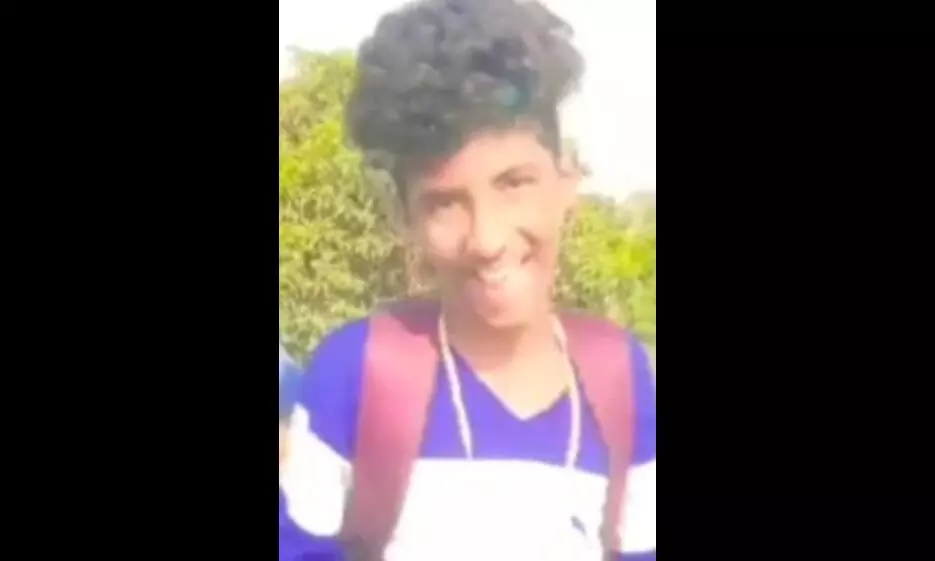 சென்னை செங்குன்றத்தில் 15 வயது சிறுவன் குத்திக் கொலை சென்னை செங்குன்றத்தில் 15 வயது சிறுவன் குத்திக் கொலை