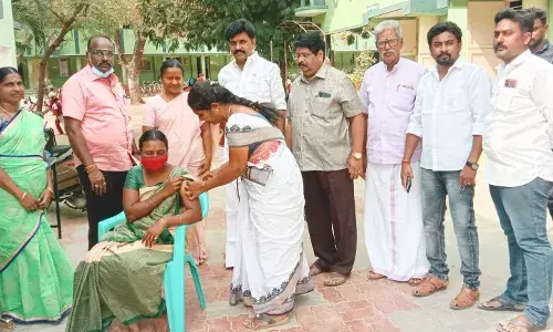 காரியாபட்டி பேரூராட்சி சார்பில் கொரோனா தடுப்பு சிறப்பு முகாம்