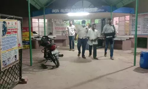 நெல் கொள்முதல் நிலையத்தில் விவசாயிடம் லஞ்சம் வாங்கிய பட்டியல் எழுத்தர் கைது