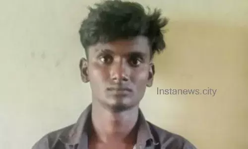 ஆப்பக்கூடல் அருகே பக்கத்து வீட்டில் பணத்தை திருடிய இளைஞர் கைது