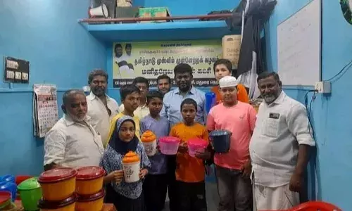 மதுரையில் பொது அறிவு தேர்வில் வெற்றி பெற்ற மாணவர்களுக்கு பரிசு