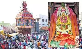கருவலுார் மாரியம்மன் கோவில் தேரோட்ட விழா கோலாகலம்