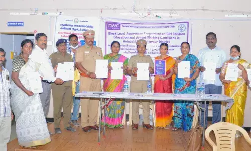 தெக்கலூரில் பெண் குழந்தைகள் பாதுகாப்பு  ஆலோசனை கூட்டம்