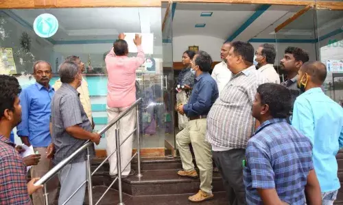 வரி செலுத்தாத தனியார்  மருத்துவமனைக்கு மாநகராட்சி நிர்வாகம்  நோட்டீஸ்