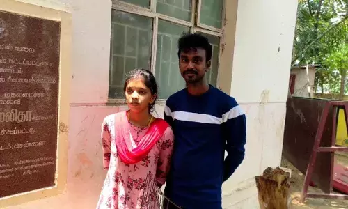 பெற்றோருக்கு பயந்து ஜெயங்கொண்டம் போலீஸ் நிலையத்தில் காதல்ஜோடி தஞ்சம்