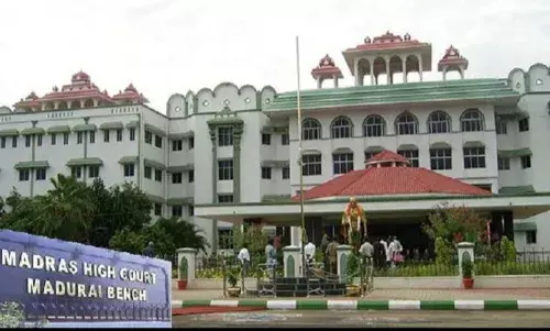 பூஜாரி கொலை வழக்கு சிபிசிஐடி விசாரிக்க மனு.