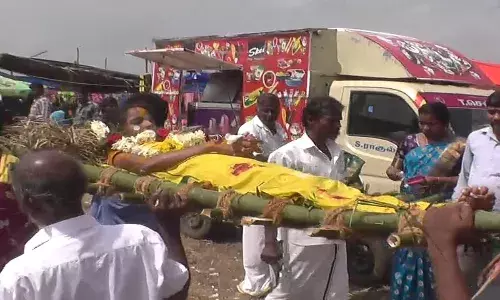 புற்றடி மாரியம்மன் திருக்கோவில் பாடைகாவடி திருவிழா