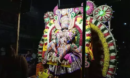 குமாரபாளையத்தில் குலாலர் சமூகத்தினர்   சிறப்பு வழிபாடு