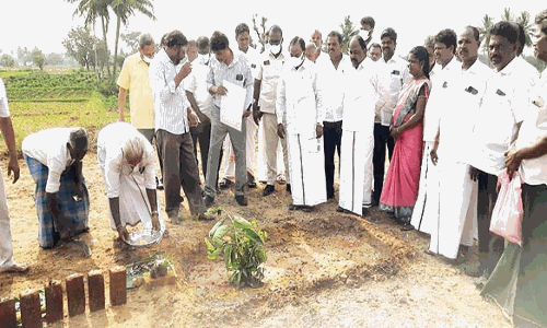 ரூ.2.10 கோடியில் உணவு பொருள் பதப்படுத்தும் நவீன மையத்திற்கு அடிக்கல்