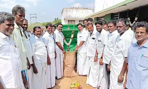 சோளிங்கரில் நேரடி கொள்முதல் நிலையம் திறப்பு