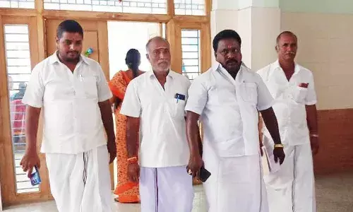 சொத்துவரி விதிப்பு தீர்மானத்திற்கு எதிர்ப்பு அதிமுக கவுன்சிலர்கள் வெளிநடப்பு