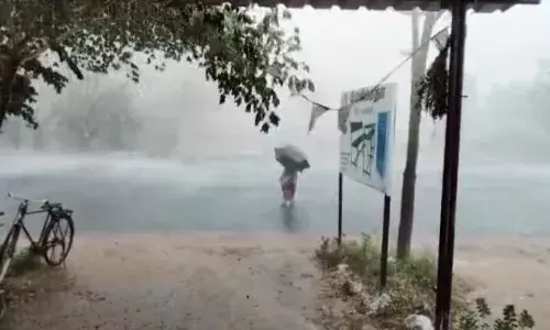 தேனி மாவட்டம் முழுவதும் பலத்த மழை: மக்கள் உற்சாகம்