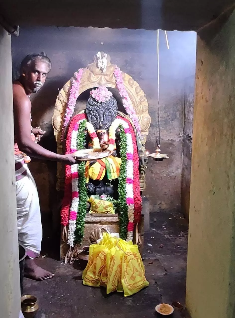 Guru shift ceremony at Thirupurambiam Satchinathar Swamy Temple |  திருப்புறம்பியம் சாட்சிநாதர் சுவாமி கோவிலில் குரு பெயர்ச்சி விழா