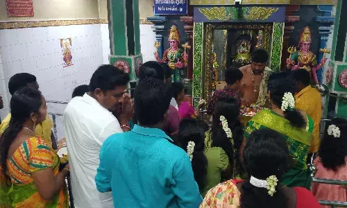 தமிழ்ப்புத்தாண்டை முன்னிட்டு புதுக்கோட்டை  கோவில்களில் பக்தர் கூட்டம்