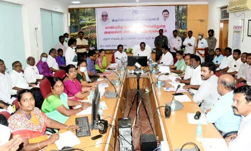 பாதாள சாக்கடை பணி முன்னேற்றம் பற்றி  அமைச்சர் நேரு தலைமையில் ஆய்வு கூட்டம்