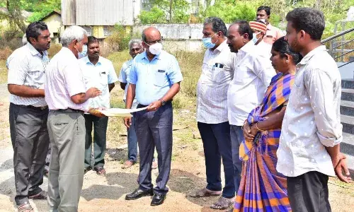 திருச்சி மணிமண்டபம் கட்டுமான பணிகளை கலெக்டர் சிவராசு பார்வையிட்டு ஆய்வு
