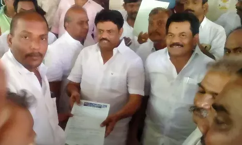 மதுரை தெற்கு மாவட்ட  திமுக உள்கட்சித் தேர்தல்:  நிர்வாகிகள் விருப்ப மனுக்கள்