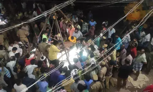 மதுரையில் கழிவுநீர்த்தொட்டியில் விஷவாயு தாக்கி மூன்று தொழிலாளர்கள்  பலி