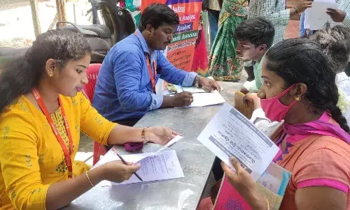 தனியார் வேலைவாய்ப்பு சிறப்பு முகாமில் பங்கேற்ற  நூறு பேருக்கு பணிவாய்ப்பு
