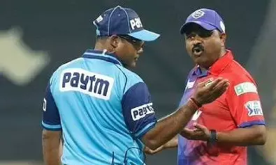 விதிகளை மீறியதற்காக டெல்லி கேபிட்டல்ஸ் அணி கேப்டனுக்கு 100% அபராதம். விதிகளை மீறியதற்காக டெல்லி கேபிட்டல்ஸ் அணி கேப்டனுக்கு 100% அபராதம்.