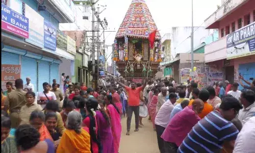 நெல்லை சந்திப்பு வரதராஜ பெருமாள் கோவில் சித்திரை பிரம்மோற்சவ தேர் திருவிழா